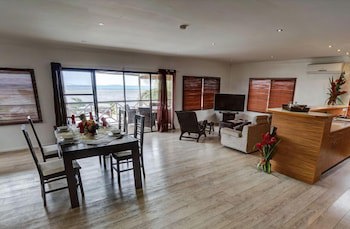 The Seaview Lodge
