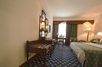Faisalabad Serena Hotel