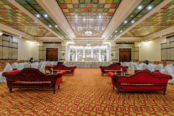 Faisalabad Serena Hotel