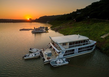 Jozini Tiger Lodge By Dream Resorts