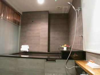 Aqua Bella - Hot Spring Hotel