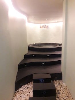 The Radiant Hotel And Spa