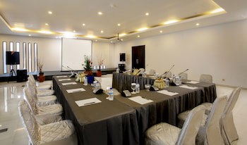 The Radiant Hotel And Spa