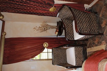 A Cherry Lane Self Catering And B&B