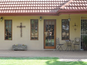 A Cherry Lane Self Catering And B&B