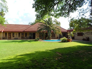 A Cherry Lane Self Catering And B&B