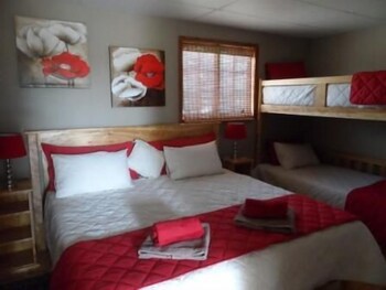 A Cherry Lane Self Catering And B&B