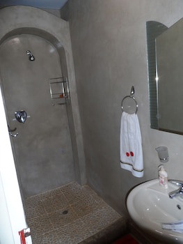 A Cherry Lane Self Catering And B&B