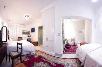 Batavia Boutique Hotel