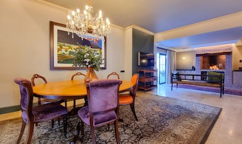 Batavia Boutique Hotel