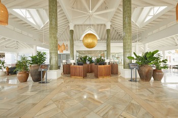 Bahia Principe Luxury Esmeralda - All Inclusive - Newly Renovated