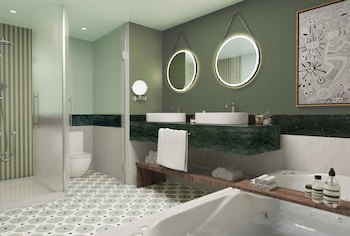 Bahia Principe Luxury Esmeralda - All Inclusive - Newly Renovated