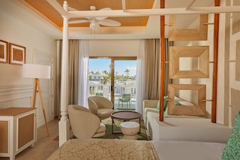 Bahia Principe Luxury Esmeralda - All Inclusive - Newly Renovated