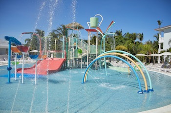 Bahia Principe Luxury Esmeralda - All Inclusive - Newly Renovated