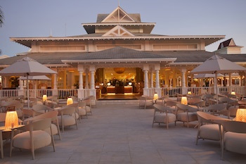 Bahia Principe Luxury Esmeralda - All Inclusive - Newly Renovated