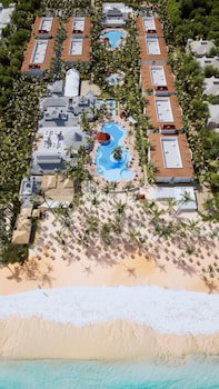 Bahia Principe Luxury Esmeralda - All Inclusive - Newly Renovated