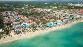 Bahia Principe Luxury Esmeralda - All Inclusive - Newly Renovated