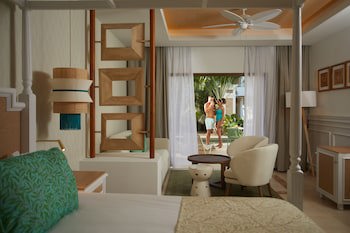 Bahia Principe Luxury Esmeralda - All Inclusive - Newly Renovated