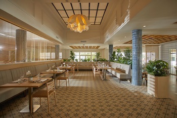 Bahia Principe Luxury Esmeralda - All Inclusive - Newly Renovated