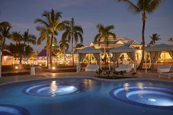Bahia Principe Luxury Esmeralda - All Inclusive - Newly Renovated