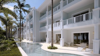 Bahia Principe Luxury Esmeralda - All Inclusive - Newly Renovated