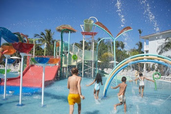 Bahia Principe Luxury Esmeralda - All Inclusive - Newly Renovated