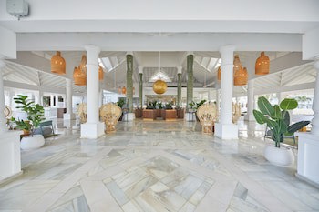Bahia Principe Luxury Esmeralda - All Inclusive - Newly Renovated