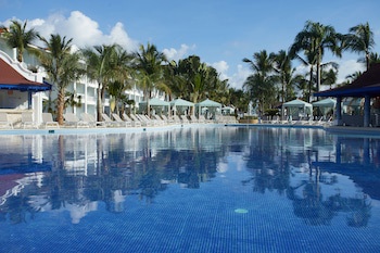 Bahia Principe Luxury Esmeralda - All Inclusive - Newly Renovated