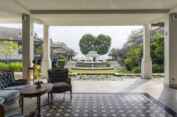 Devasom Hua Hin Resort
