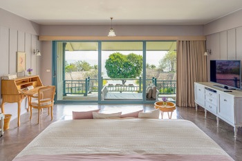 Devasom Hua Hin Resort
