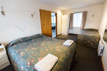 Airport Gateway Motor Lodge