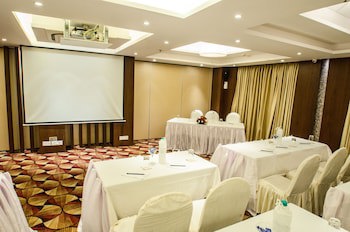 Calangute Tower- Am Hotel Kollection