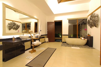 Ashoka Tree Resort At Tanggayuda, Ubud