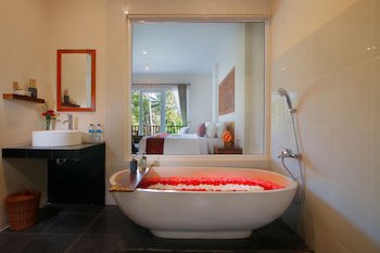 Ashoka Tree Resort At Tanggayuda, Ubud