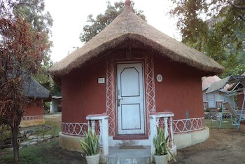 Kishkinda Heritage Resort