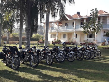 Kishkinda Heritage Resort