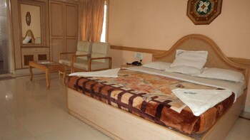Kishkinda Heritage Resort
