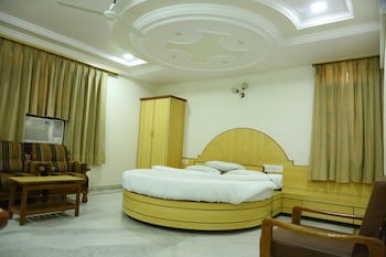 Garden View Hotel