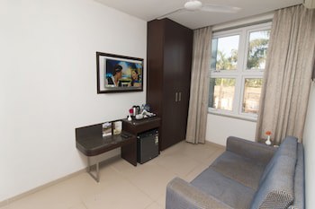 7 Apple Resort Lonavala