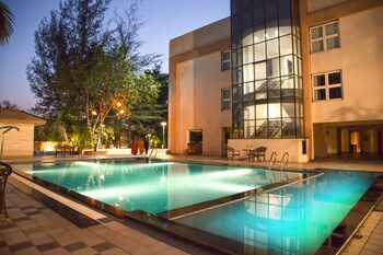 7 Apple Resort Lonavala
