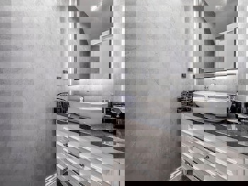 Ena Boutique Hotel & Residences