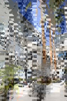 Ena Boutique Hotel & Residences