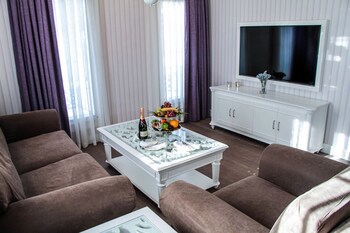 Ena Boutique Hotel & Residences