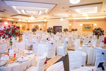 Central Hotel