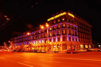 Central Hotel