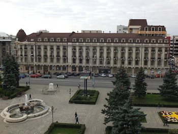 Central Hotel