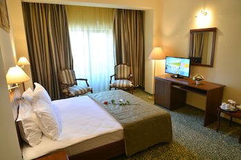 Central Hotel