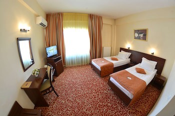 Central Hotel