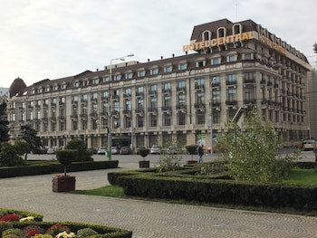 Central Hotel