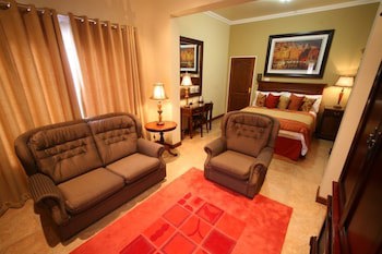 Le Cozmo Guest House